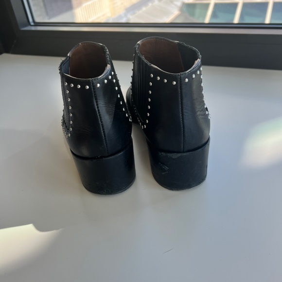 Givenchy leather studded ankle boots - Picture 3 of 4